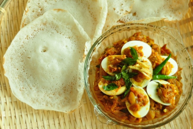 Appam and Egg Curry